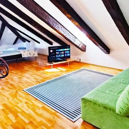 Apartment Pirja Split Bagian luar foto