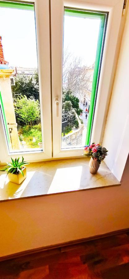 Apartment Pirja Split Bagian luar foto