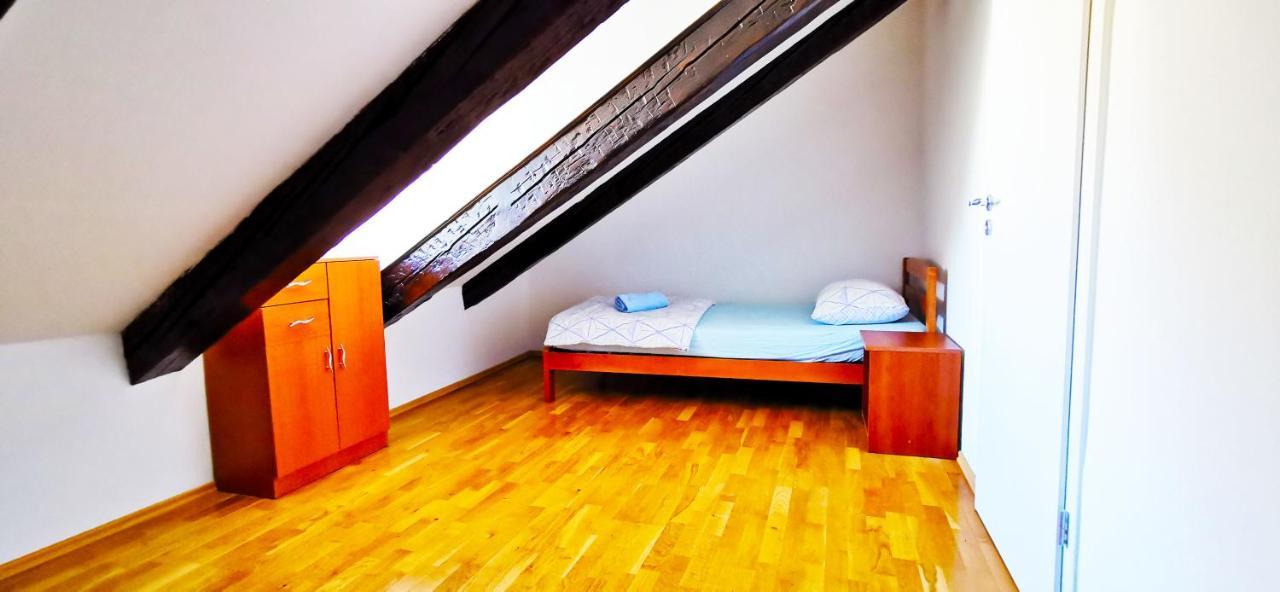 Apartment Pirja Split Bagian luar foto