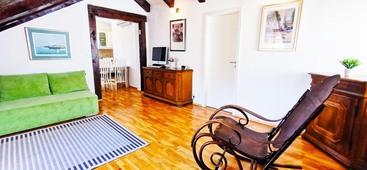 Apartment Pirja Split Bagian luar foto
